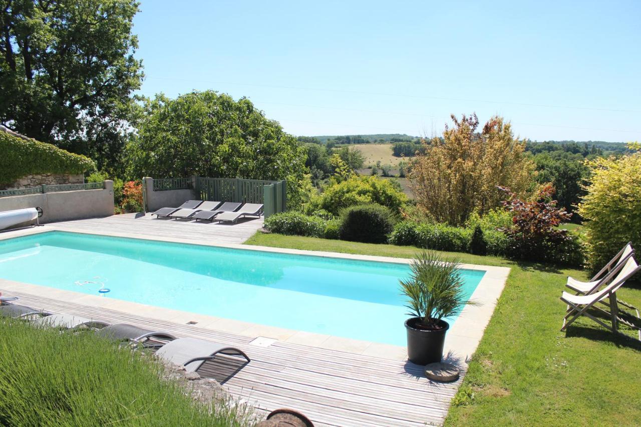 La Ferme Buissonniere Bardou Exterior foto